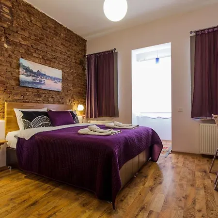 Marti Apartment *